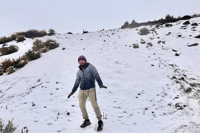 3 Hour Private Hike: Mountain Nevado Toluca from Mexico City - Inside the Crater: How the Lagoon Hike Actually Plays Out