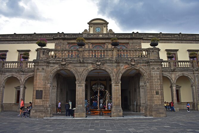5 Hour Tour through Chapultepec, Anthropology Museum and Castle - Guide Style Makes This Work: Stories, Pacing, and English