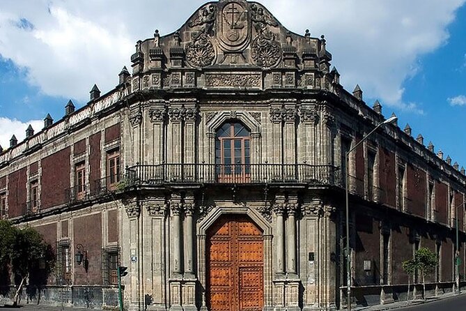 Arrivals & Survival of Jews in Mexico from 1519 - Antiguo Colegio de San Ildefonso: Rivera Meets Kahlo, and Politics Changes Lives