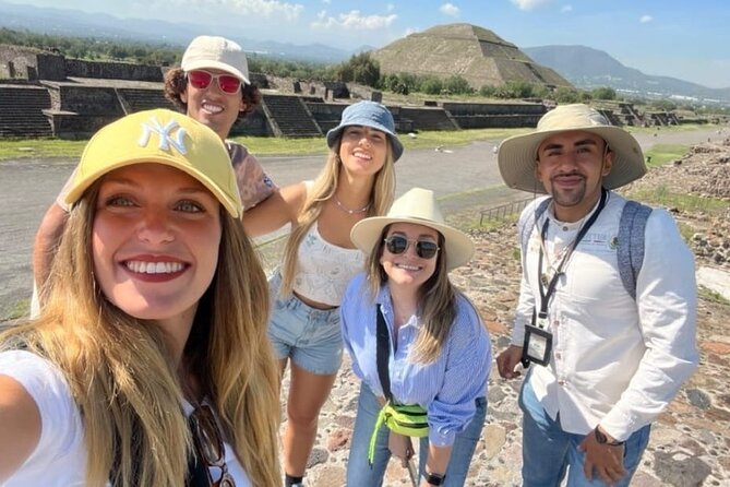 Balloon Flight and Teotihuacan Tour w/Breakfast from Mexico City - Why this sunrise Teotihuacán balloon combo is such good value