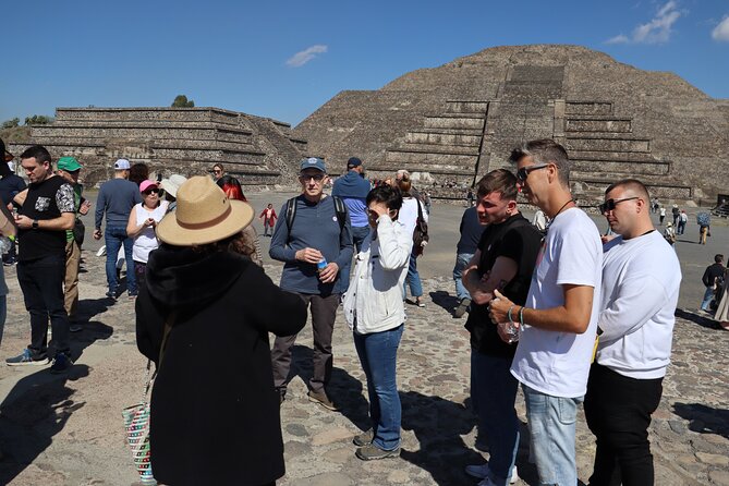 Balloon Flight and Tour in Teotihuacán from Mexico City - Guided Tour Inside Teotihuacán (10:30am–About 1 Hour)
