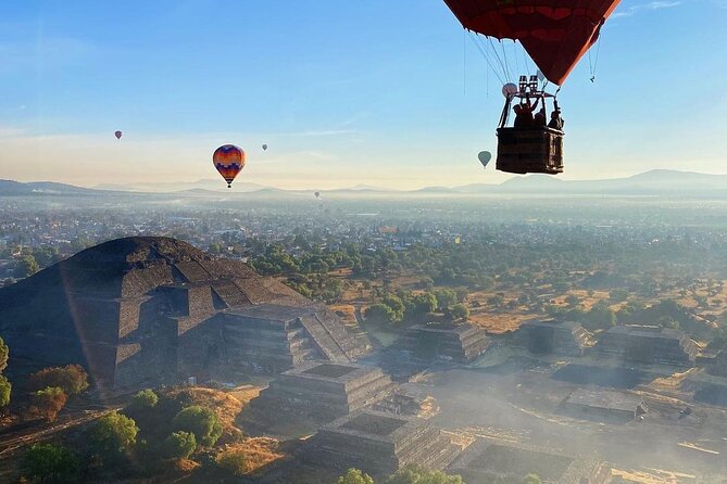 Balloon Flight + Cave Breakfast + Pick Up from CDMX or We Fly - The Sunrise Balloon Over Teotihuacán Valley