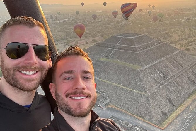 Balloon Flight + Cave Breakfast + Pick Up from CDMX or We Fly - La Cueva Cave Breakfast: Why the Setting Matters (and Why Availability Matters)