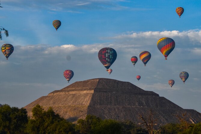 Balloon flight + pick up in CDMX + Breakfast in Cave + Teotihuacan - Teotihuacan free time: how to make your 2 hours count