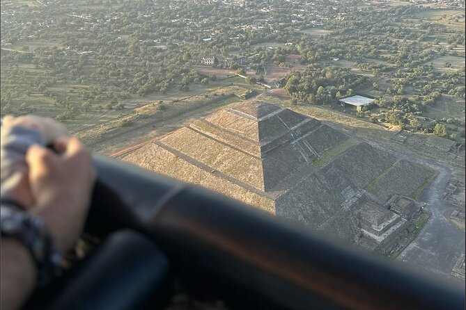 Balloon flight with breakfast in Cave and Pyramids tour from CDMX - San Martín de las Pirámides: Mezcal and Tequila Tastings Without the Long Haul