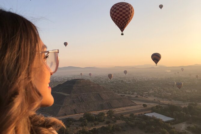 Balloon flight with pyramids tour and transportation from Mexico City - Touring Teotihuacan with Diego: what a certified guide adds