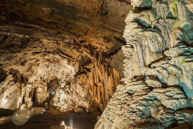 Cacahuamilpa Caves and Taxco: Private & Small Groups From Mexico City - Private-Feel Transport: Small Van, Live Commentary, Real Driver Support