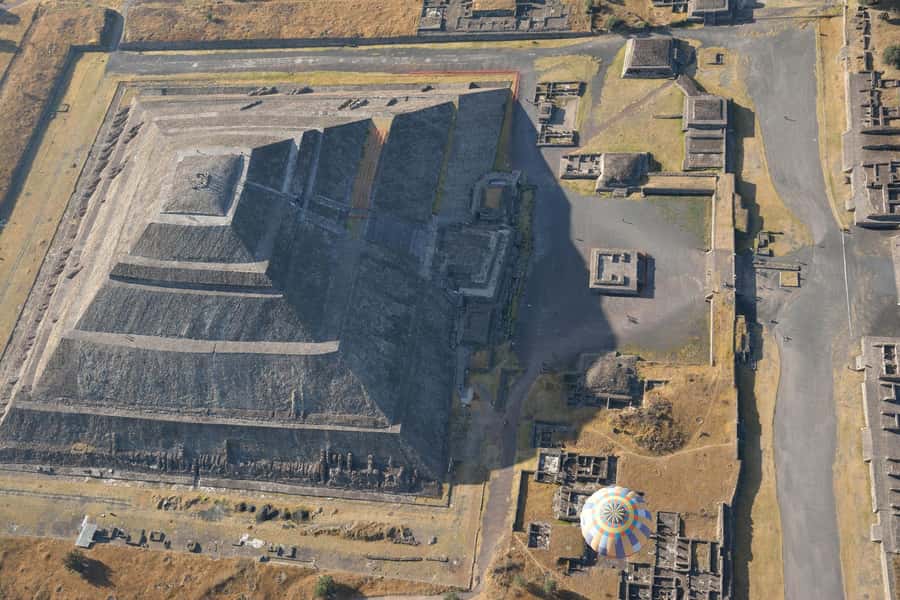 CDMX: Early visit to Teotihuacan - Bilingual Guides: What You Gain From Hearing It Twice