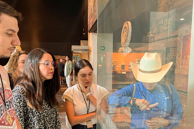 Chapultepec Castle & Anthropology Museum Tour - What About Pacing, Walking, and What You Can Bring?