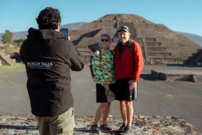 Early & Express Tour Teotihuacan Pyramids - The drive to Teotihuacan: about an hour, no wandering
