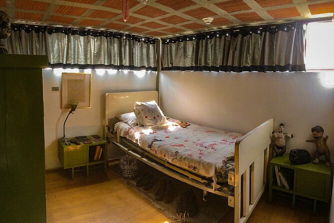EXCLUSIVE TOUR Casa Estudio Frida Kahlo-Diego Rivera Small Groups - Who should book this tour