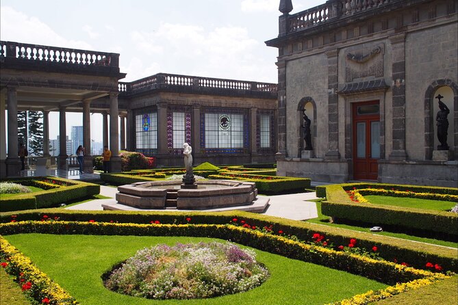 EXCLUSIVE TOUR Chapultepec Castle - Small Groups - Small-Group Guidance: Why the Right Explanations Matter