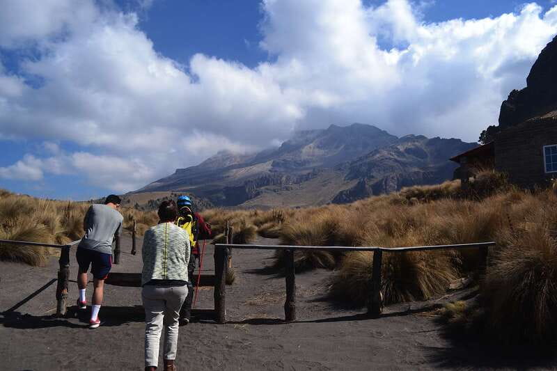 From Mexico City: Hike Iztaccihuatl Volcano with an Alpinist - Price and Value: What $168 Really Buys
