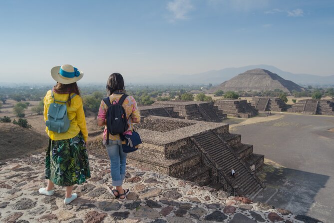 Guided tour in Teotihuacan + breakfast in Cueva + Transportation CDMX - Key things to know before you go