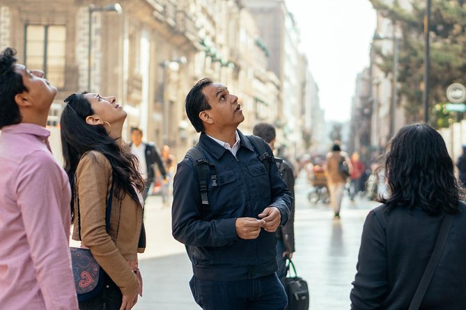 Highlights & Hidden Gems With Locals: Best of Mexico City Private Tour - The local drink and tasting: small stops, real culture