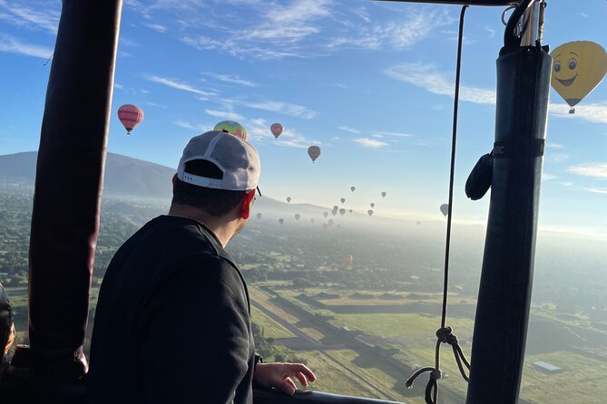 Hot Air Balloon Flight with Cave Breakfast - Silver and obsidian workshop: a practical stop, not a time sink