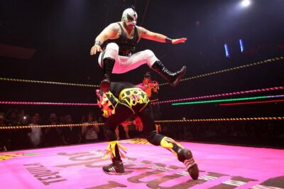 Lucha Libre Tickets & Tacos & Beer & Mezcal - BEST NIGHT EVER! - Before the Arena: Tacos, Beer or Mezcal, and Getting the Crowd Mood