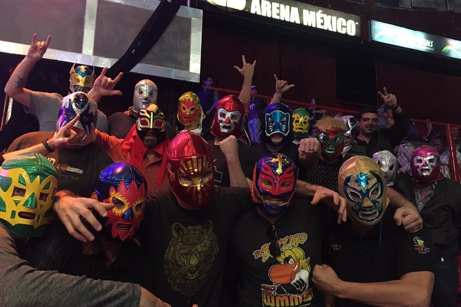 Lucha Libre Tour and Mezcal Tasting in Mexico City - Why Arena México Lucha Libre Feels Different