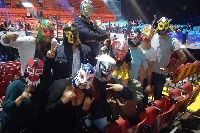 Lucha Libre Tour and Mezcal Tasting in Mexico City - Getting Home After the Show: Staying Together Helps