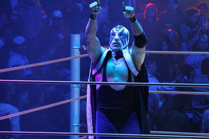 Mexican Wrestling: Experience Lucha Libre in Mexico City - Your Souvenir Mask: Why Fans Care