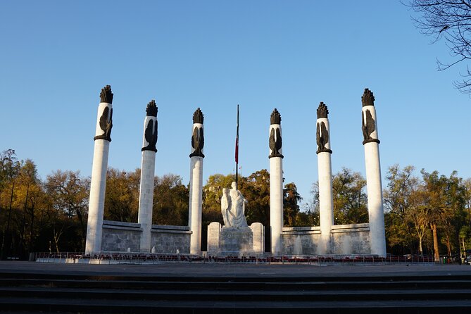 Mexico City: 19 City Highlights Bicycle Tour - $70 value: what you’re paying for in real-world terms