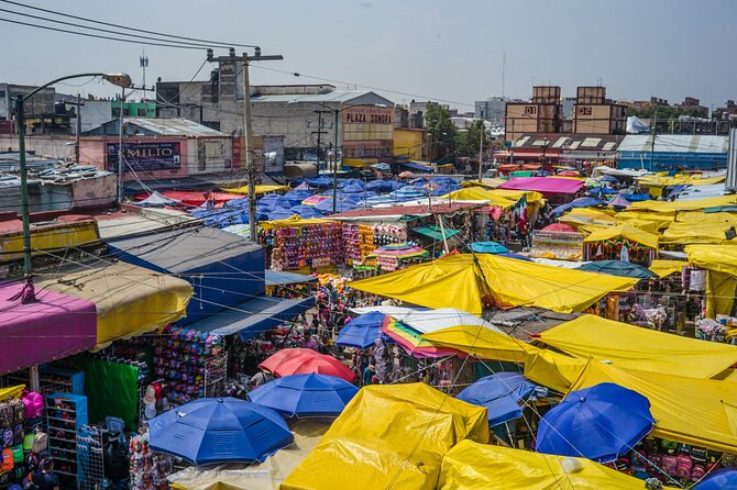 Mexico City deep tour through La Merced and iconic markets - Timing, meeting point, and how the route affects your day