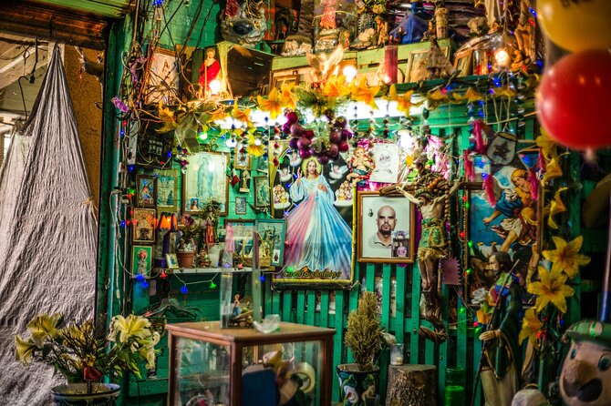 Mexico City deep tour through La Merced and iconic markets - Abelardo L. Rodriguez murals stop: street art meets market-side culture