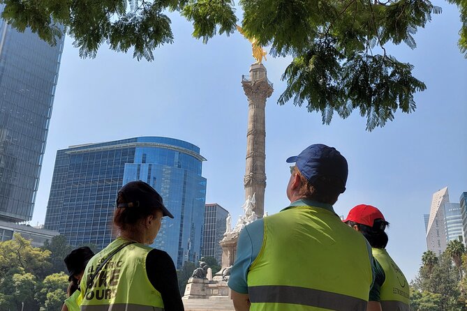 Mexico City E-Bike Tour with a taco and churros stop - Chapultepec Park and the Puerta de los Leones exit: your green reset