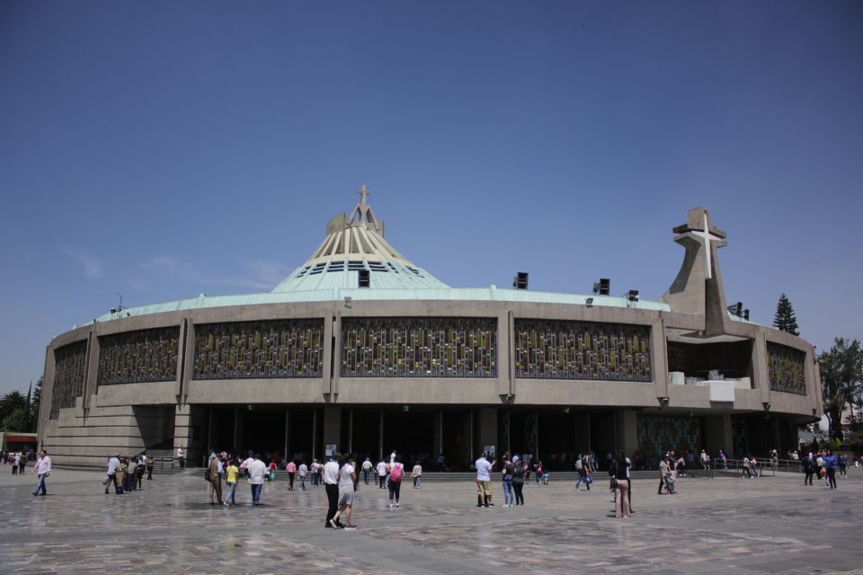 Mexico City: Hop-On Hop-Off Bus City Tour - Circuit 1 (Green): Downtown to Polanco via Reforma, Roma, and Condesa