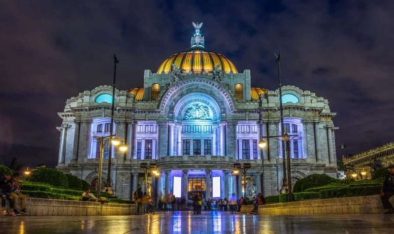 Mexico City: Mexican Folklore Ballet - Palacio de Bellas Artes: the setting that makes the show feel bigger