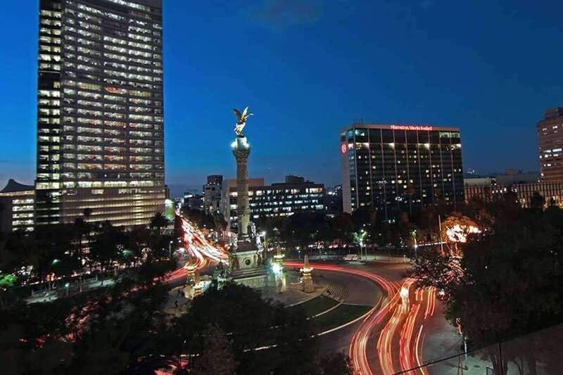 Mexico City: Night City Tour in a Double Decker Bus - Monument Moments: Angel of Independence, Reforma 222, and More