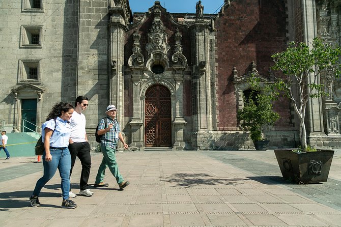 Mexico City: Roma & Condesa Private & Personalized Walking Tour - Roma: Art Nouveau Facades, Indie Finds, and Mercado Energy