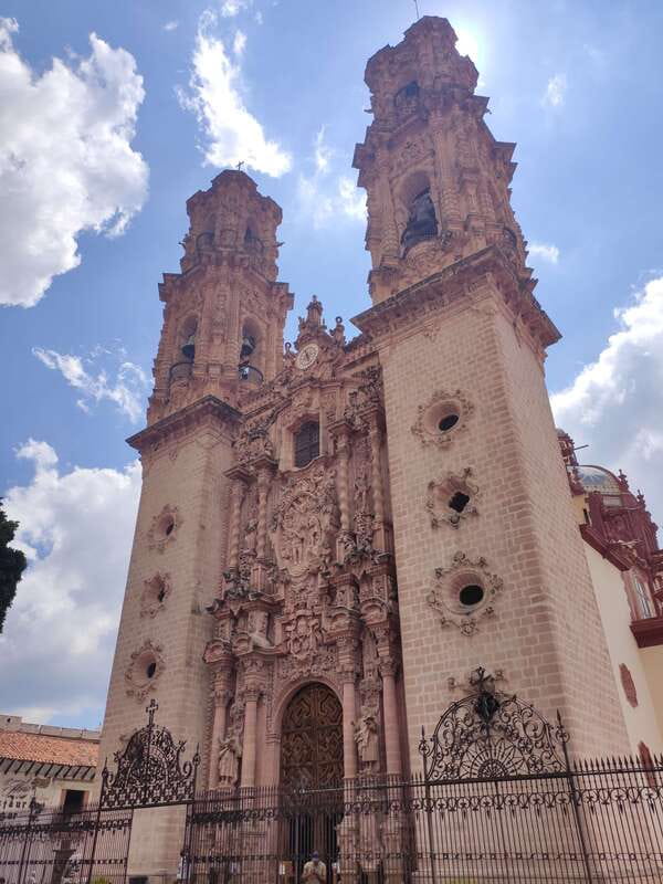 Mexico City: Taxco & Cuernavaca Tour with Pre-Hispanic Mine - Cuernavaca Stop: A Taste, Not a Full Day