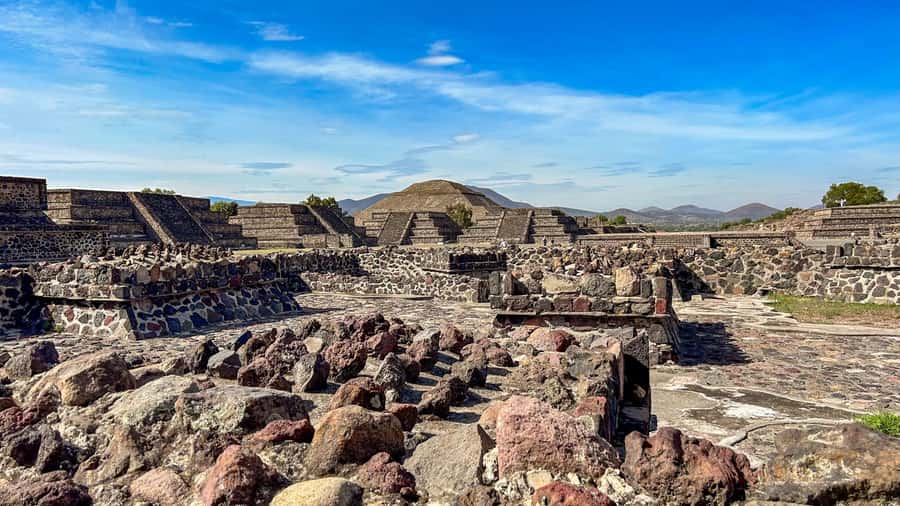 Mexico City: Teotihuacan Early or Afternoon Access Tour - Guided Walk Through Teotihuacán: Sun, Moon, and Quetzalpapalotl Palace