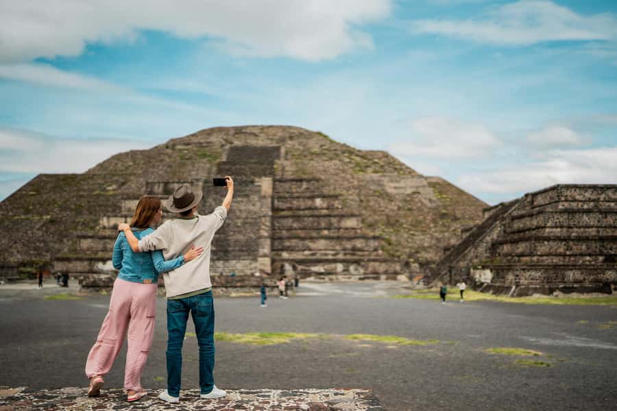 Mexico City: Teotihuacan, Tlatelolco & Guadalupe Shrine Tour - Tlatelolco: the ruins side of Aztec-era Mexico (and its hardest stories)