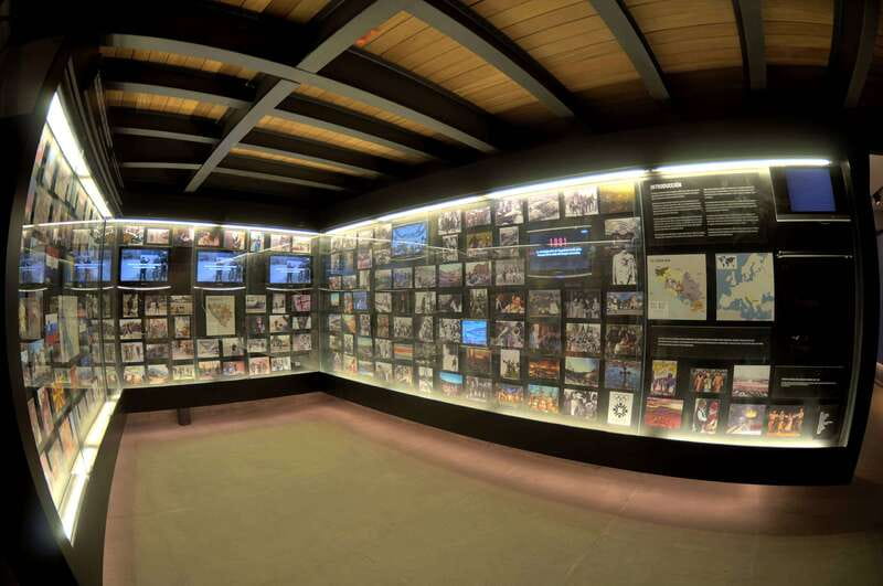 Mexico City: Ticket de entrada Museo Memoria y Tolerancia - Price and value: what $13 buys you in real museum time