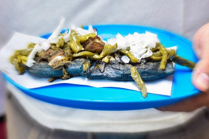 Mexico City Vegan & Vegetarian Street Food Adventure - Walking Pace: Where Comfort and Waiting Show Up