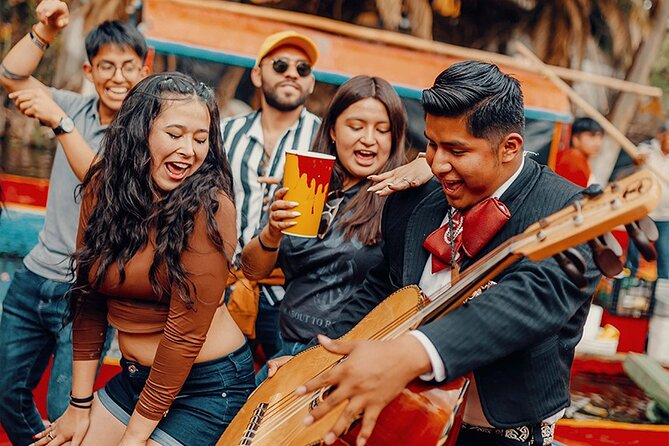 PREMIUM Frida Kahlo Museum and Xochimilco (Small Groups) - Timing, traffic, and the one place you can’t afford to miss