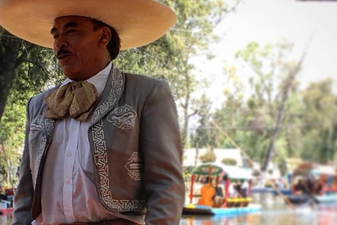 Private City Tour in Frida Kahlo, Coyoacan, and Xochimilco - Why this tour works: Coyoacán + Xochimilco + Casa Azul in one day