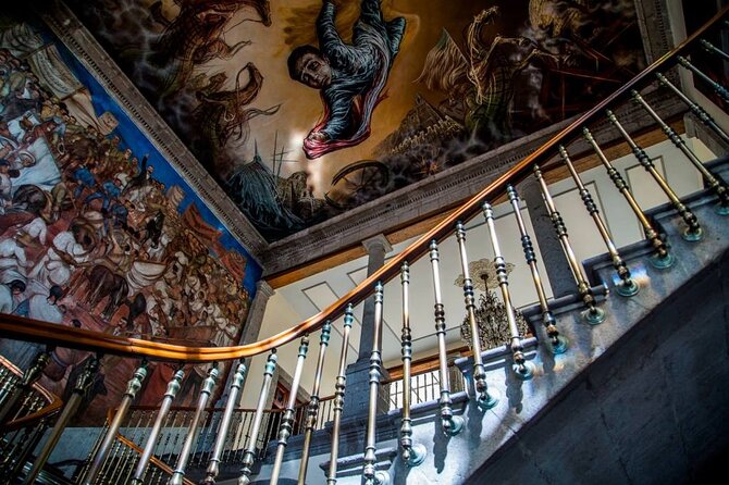 PRIVATE Tour Chapultepec Castle - Should you book this Chapultepec Castle private tour?