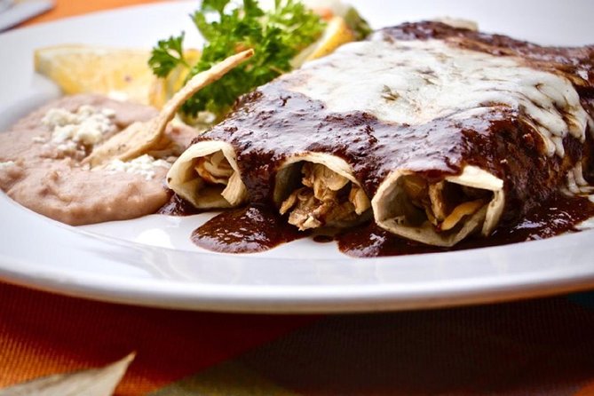 Private Tour: Secret Food Tours Mexico City - Starting at Plaza Pino Suárez: How the Tour Sets the Table