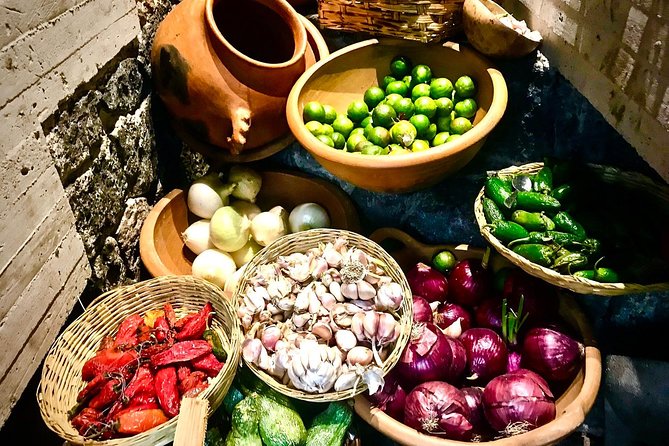 Private Tour: Secret Food Tours Mexico City - Guide Energy and Practical History for Food Lovers