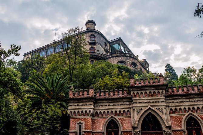 Private Walking Tour Anthropology Museum & Chapultepec Castle - A route that makes Mexico City feel logical fast