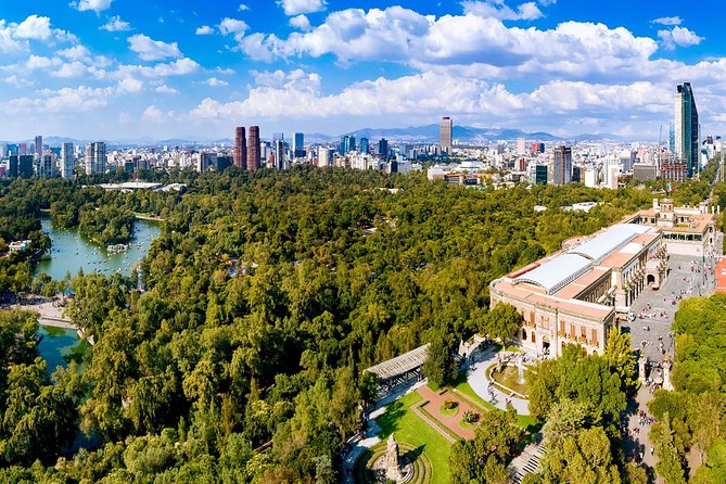 Private Walking Tour Anthropology Museum & Chapultepec Castle - The coffee break: small reset, good momentum