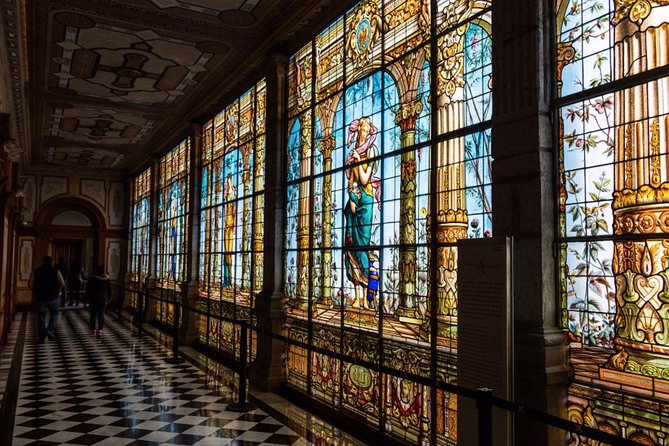 Private Walking Tour Anthropology Museum & Chapultepec Castle - Price and value: what $172 gets you (and what it doesn’t)