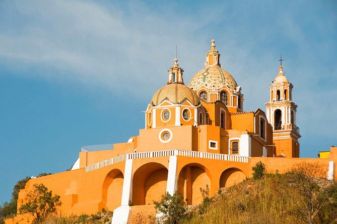 Puebla, Cholula & Tonantzintla Day Trip with Optional Lunch - Stop 1: Cholula’s Churches and the Best Photo Views