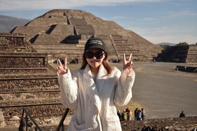 Pyramids of Teotihuacan and restaurant la Gruta (Original) - Your guide makes the difference: what to look for in this tour style