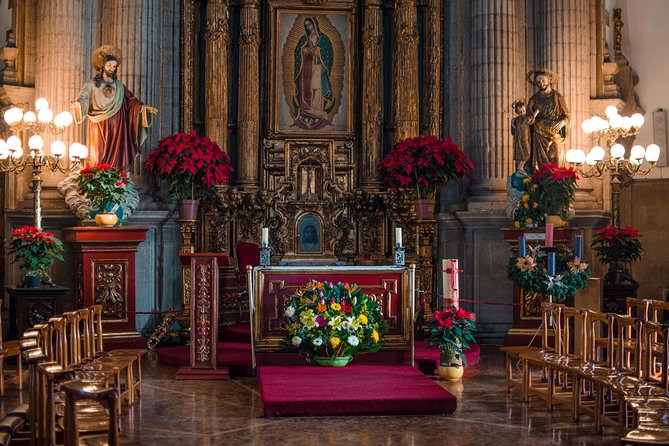 Pyramids of Teotihuacan, Guadalupe Shrine & Tlatelolco Tour - Guadalupe Basilica: a powerful hour at Mexico’s famous shrine