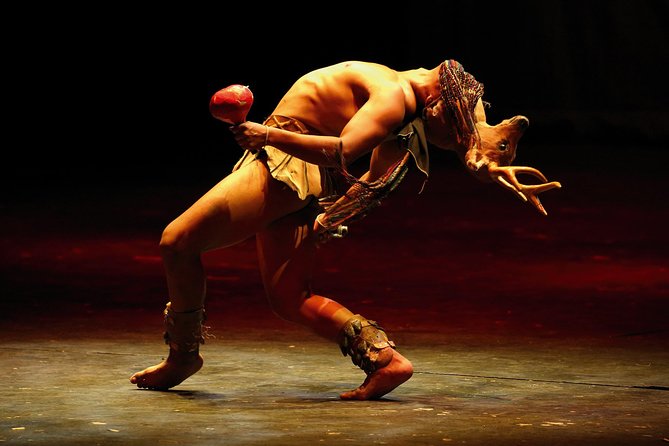 Small Group: Discover the Folkloric Ballet of Mexico - A Smart Way to See Ballet Folklorico Without the Hassle