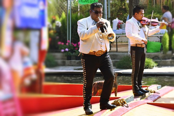 Small Group: Discover Xochimilco, Coyoacán, Frida Kahlo Museum and House - Frida Kahlo’s Blue House: a timed museum visit that can feel either perfect or rushed